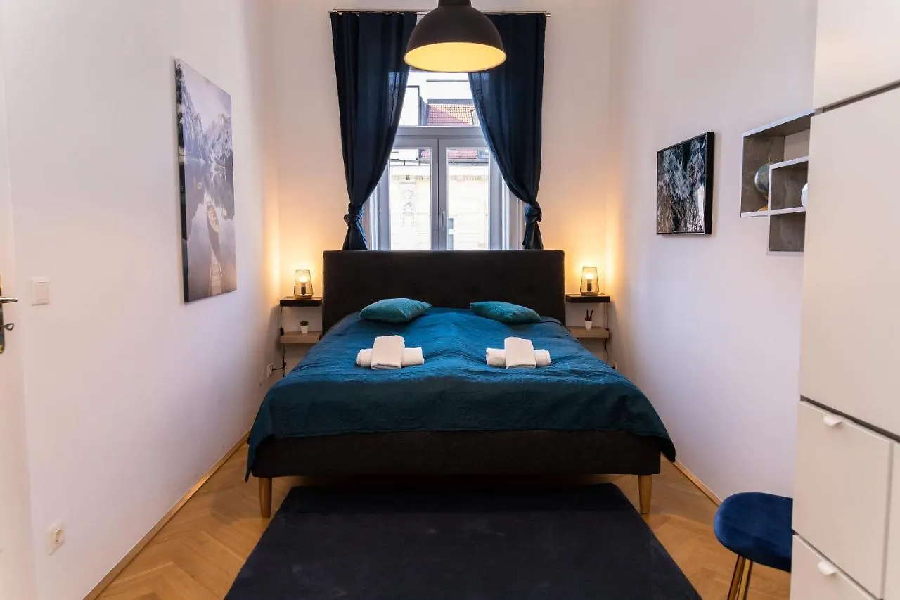 Schoenbrunn Palace Family Apartment Viena